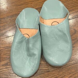 Bohemia NWT blue  Leather Slip-On Shoes L